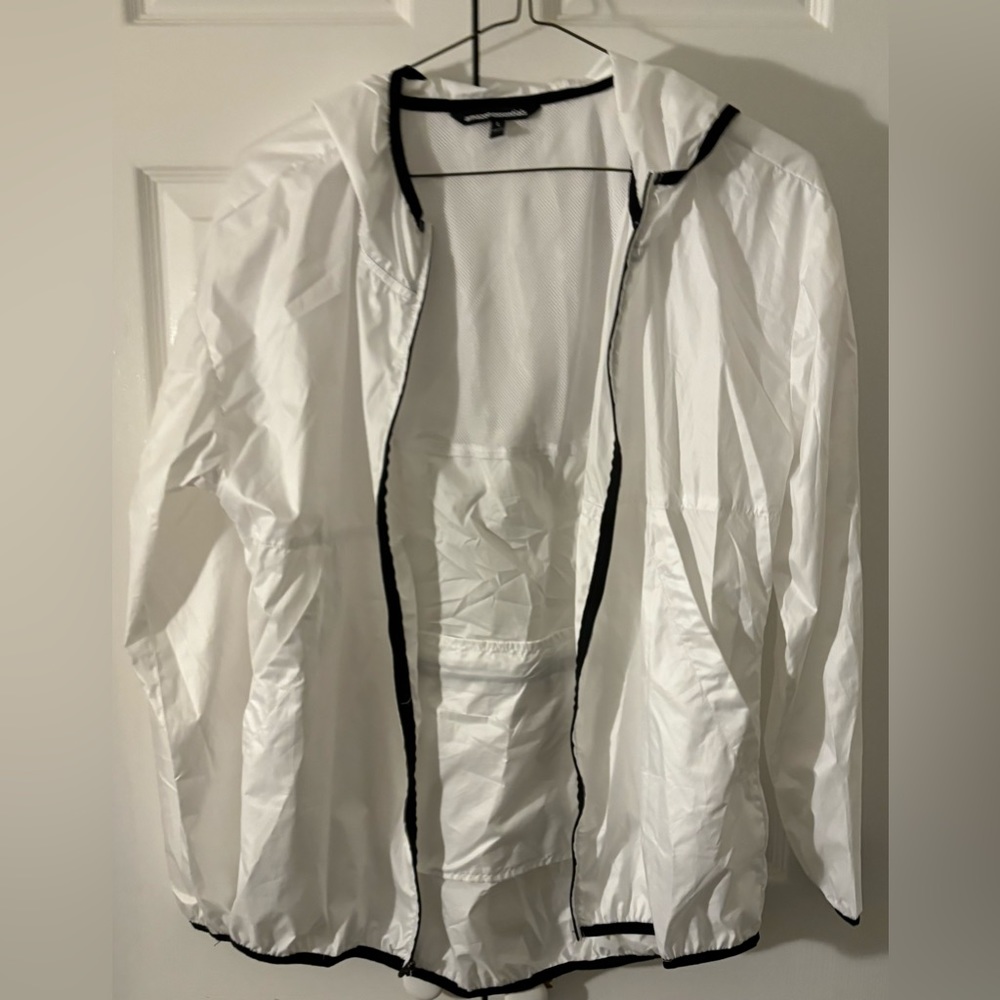 Very thin jacket perfect for a light rain in the summer